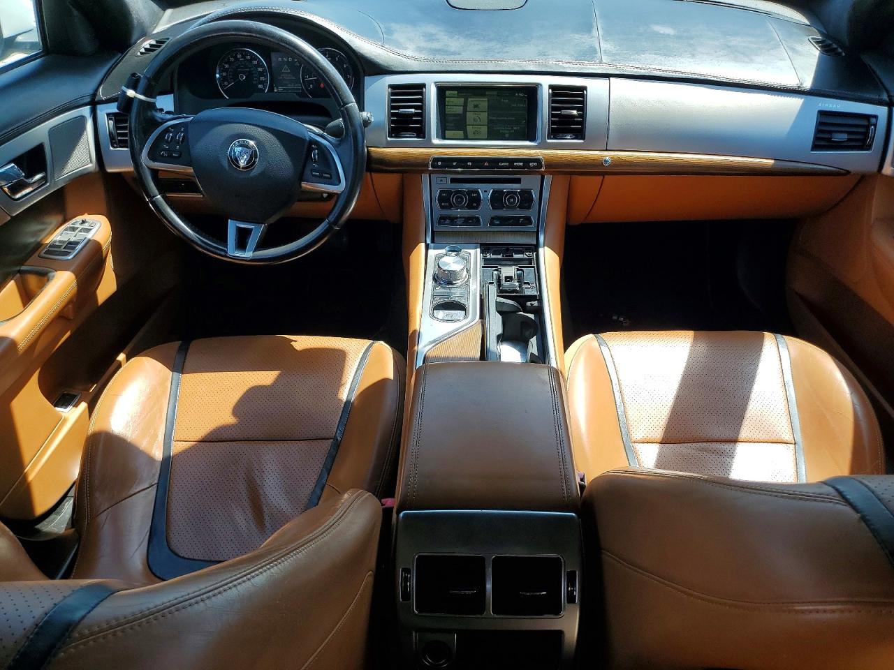 2014 JAGUAR XF