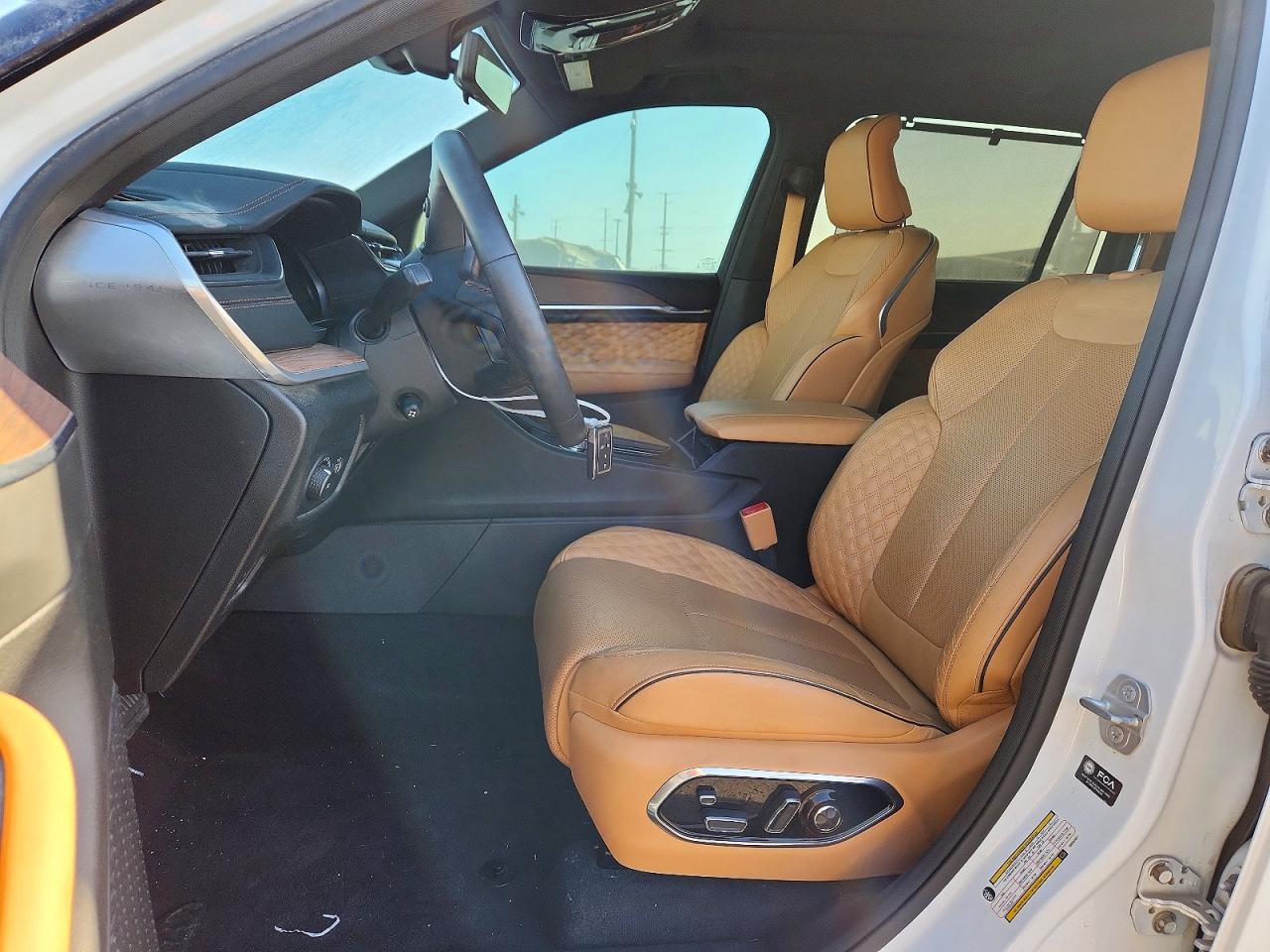 2022 JEEP CHEROKEE