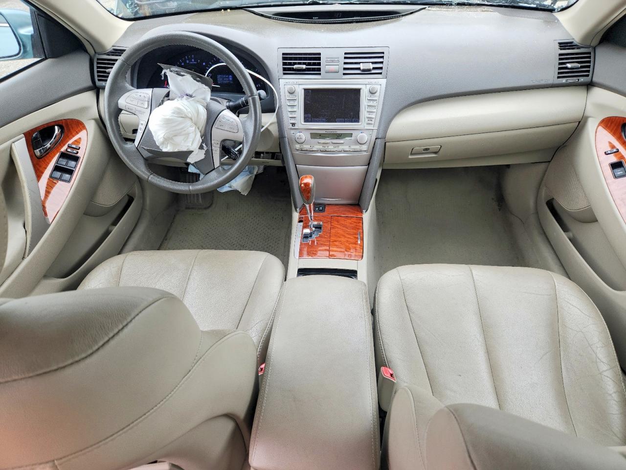 2011 TOYOTA CAMRY