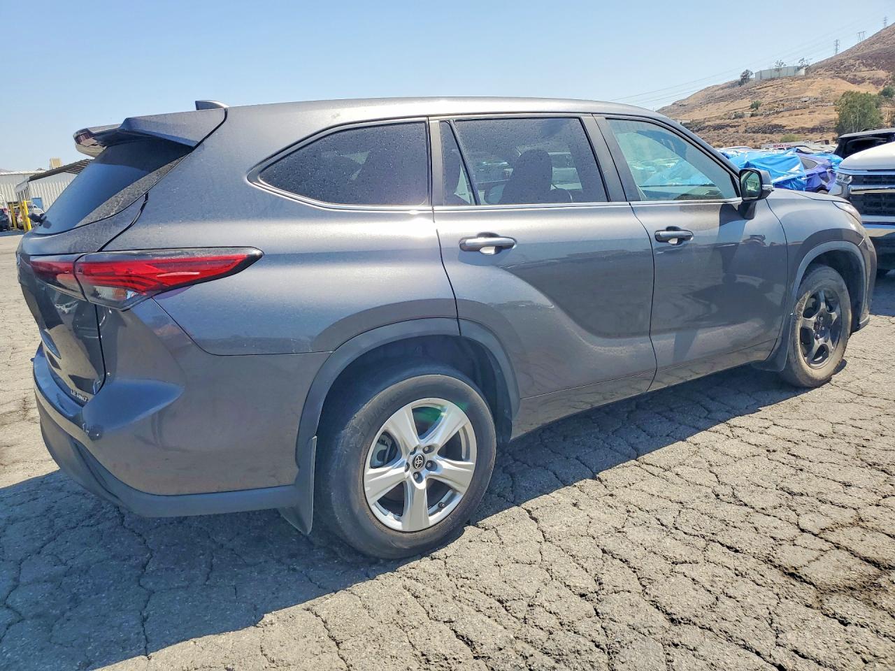 2023 TOYOTA HIGHLANDER