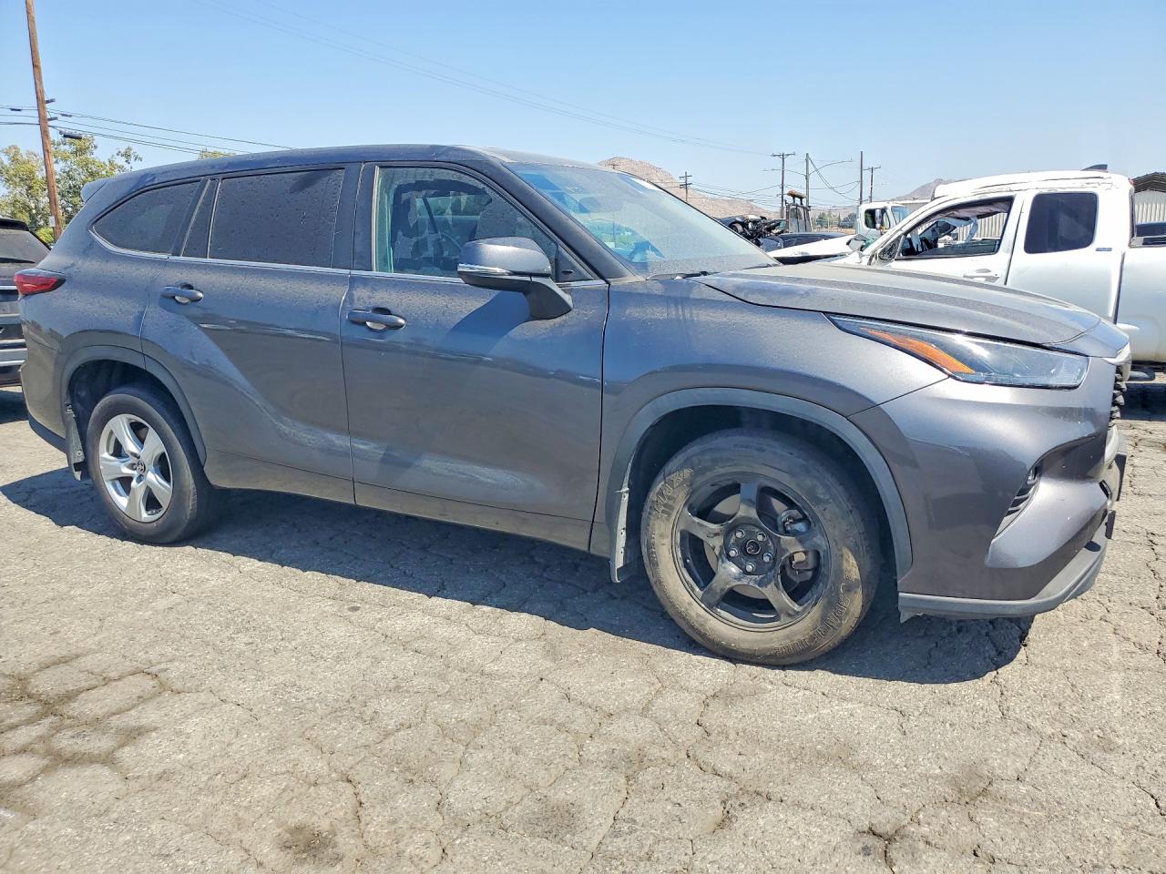 2023 TOYOTA HIGHLANDER