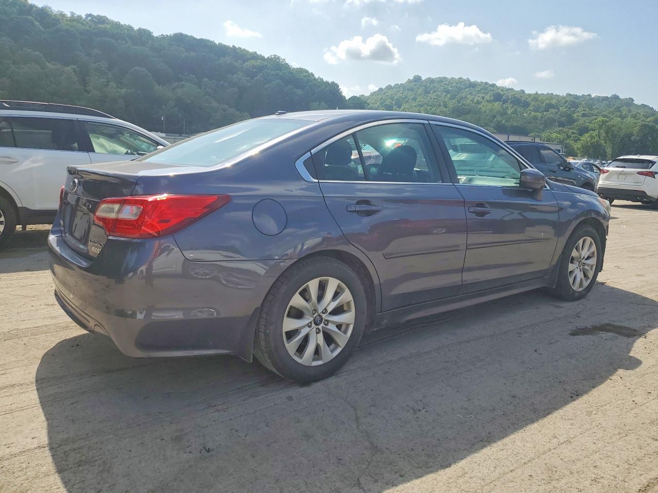 2015 SUBARU LEGACY