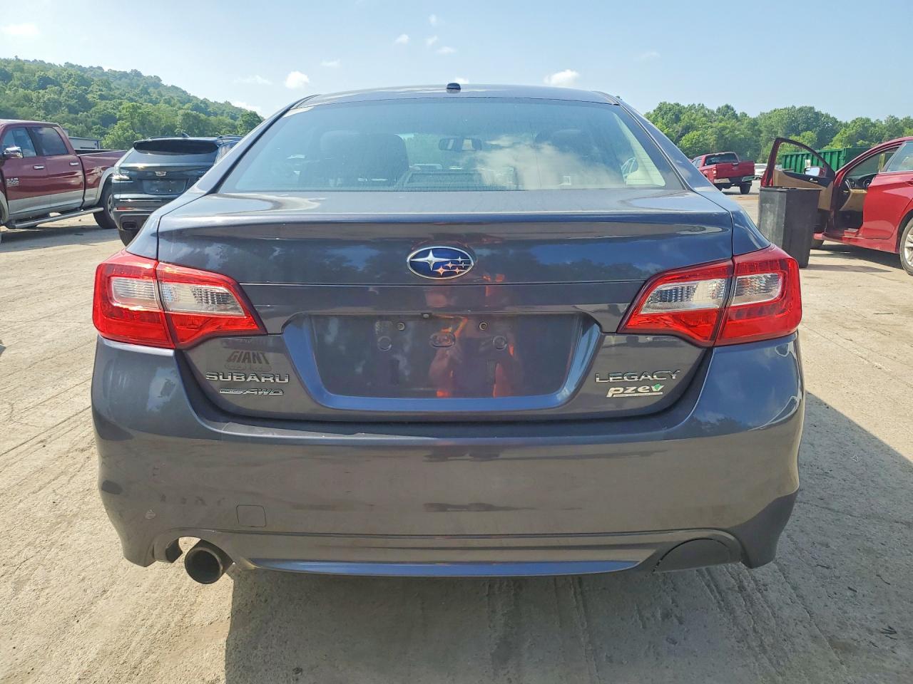 2015 SUBARU LEGACY