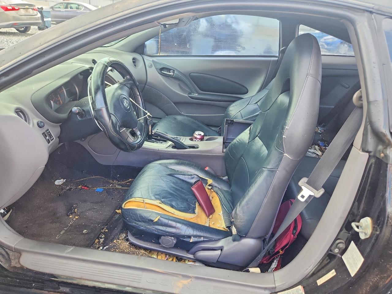 2000 TOYOTA CELICA