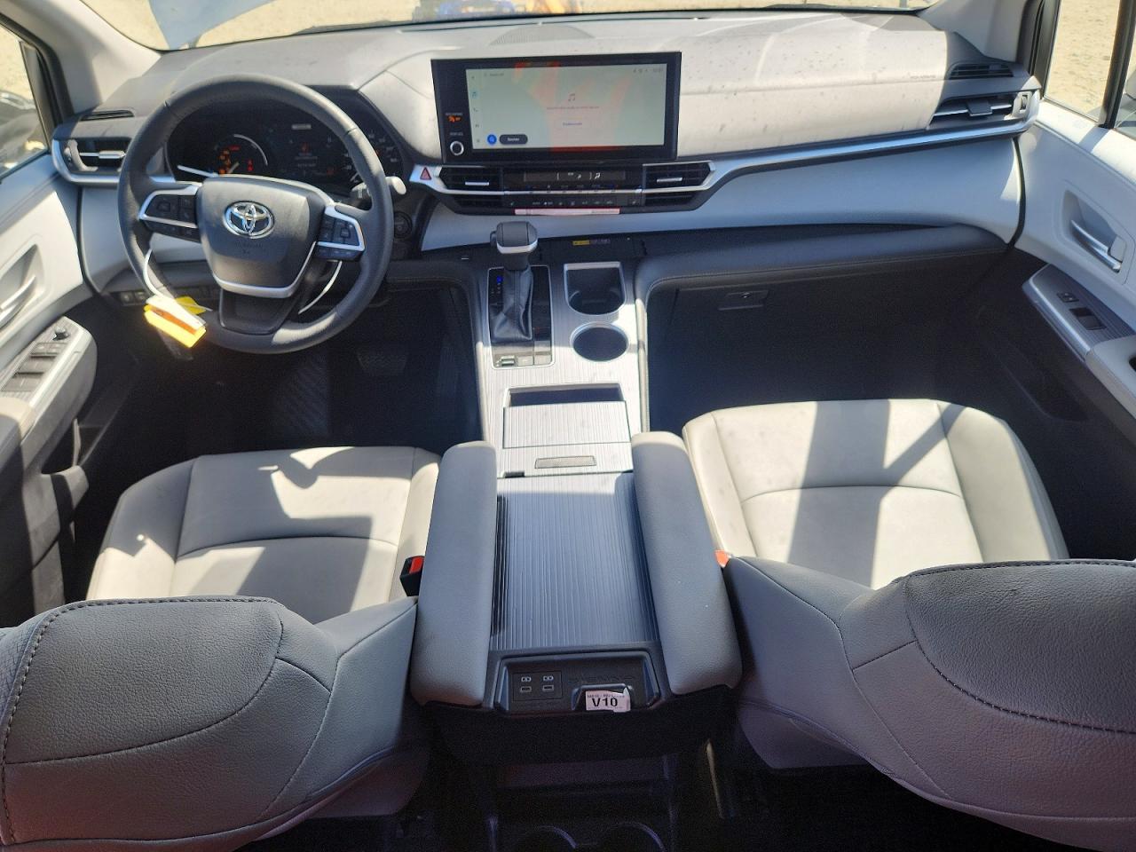 2026 TOYOTA SIENNA