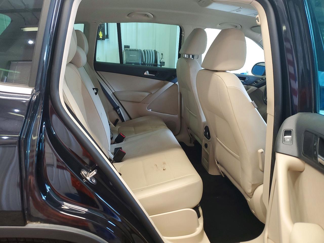2013 VOLKSWAGEN TIGUAN