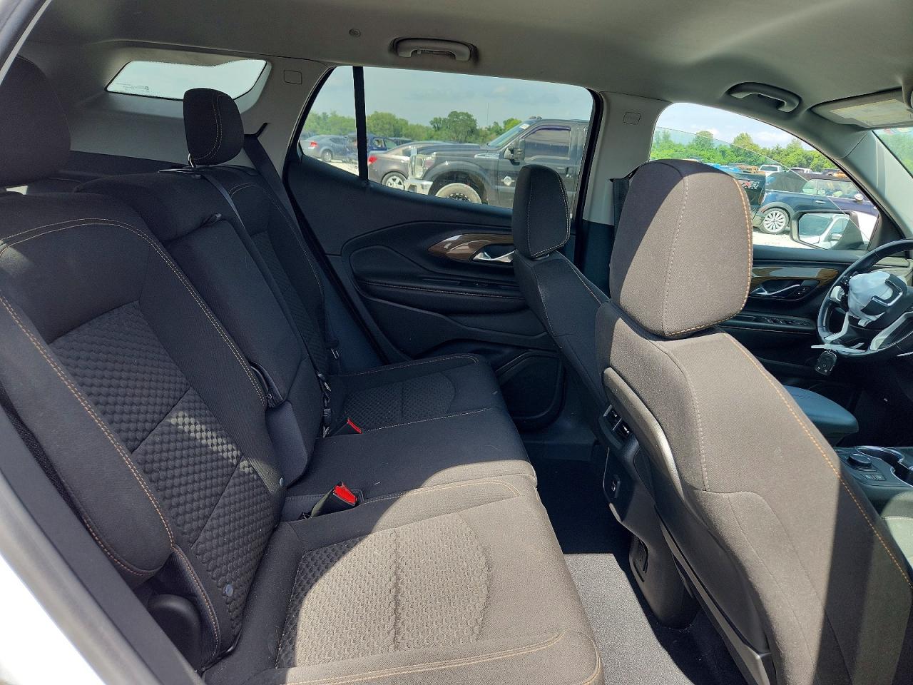 2020 GMC TERRAIN