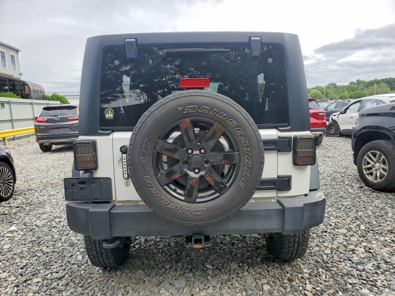 2016 JEEP WRANGLER