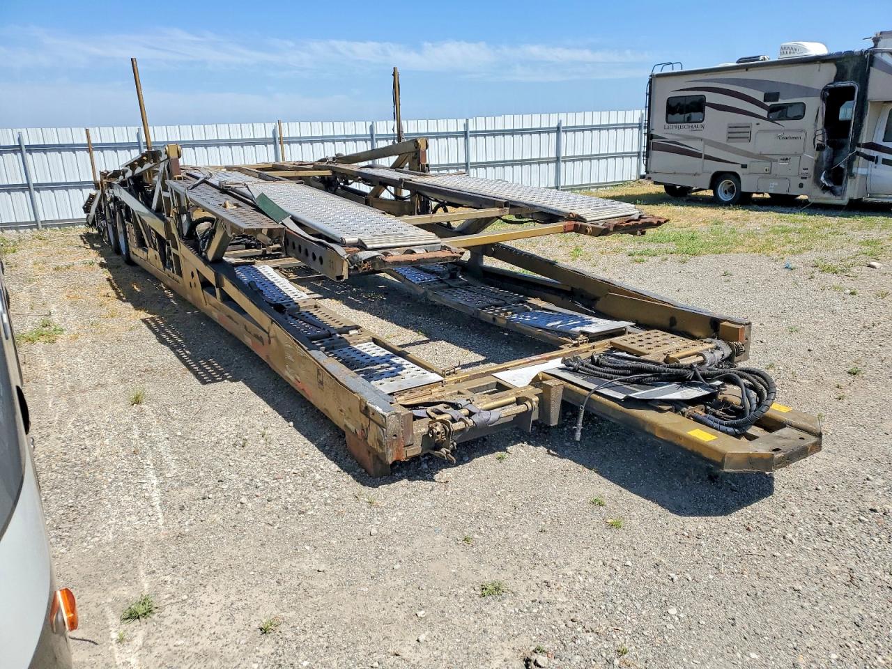 2010 COTTRELL TRAILER