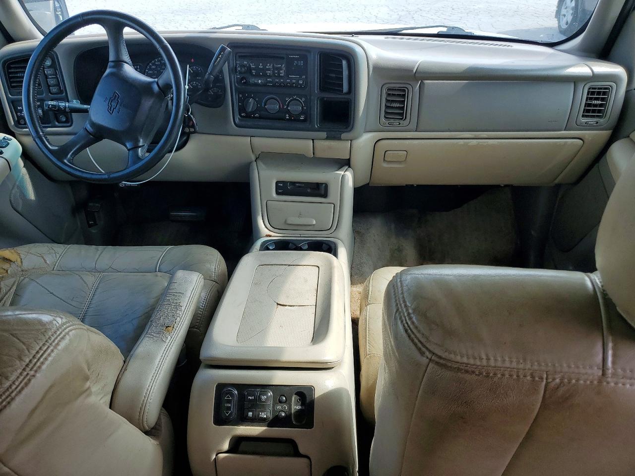 2002 CHEVROLET SUBURBAN