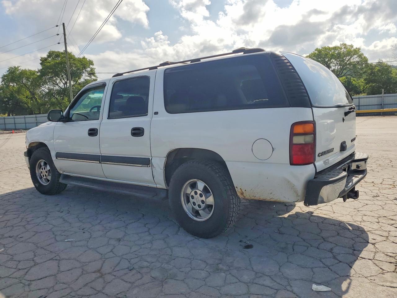 2002 CHEVROLET SUBURBAN