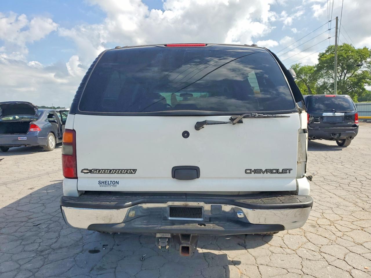 2002 CHEVROLET SUBURBAN