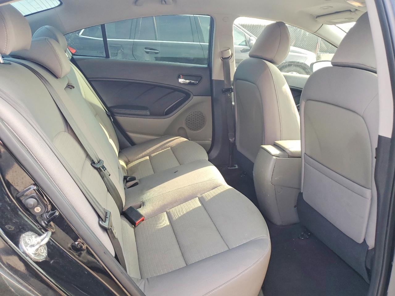 2016 KIA FORTE