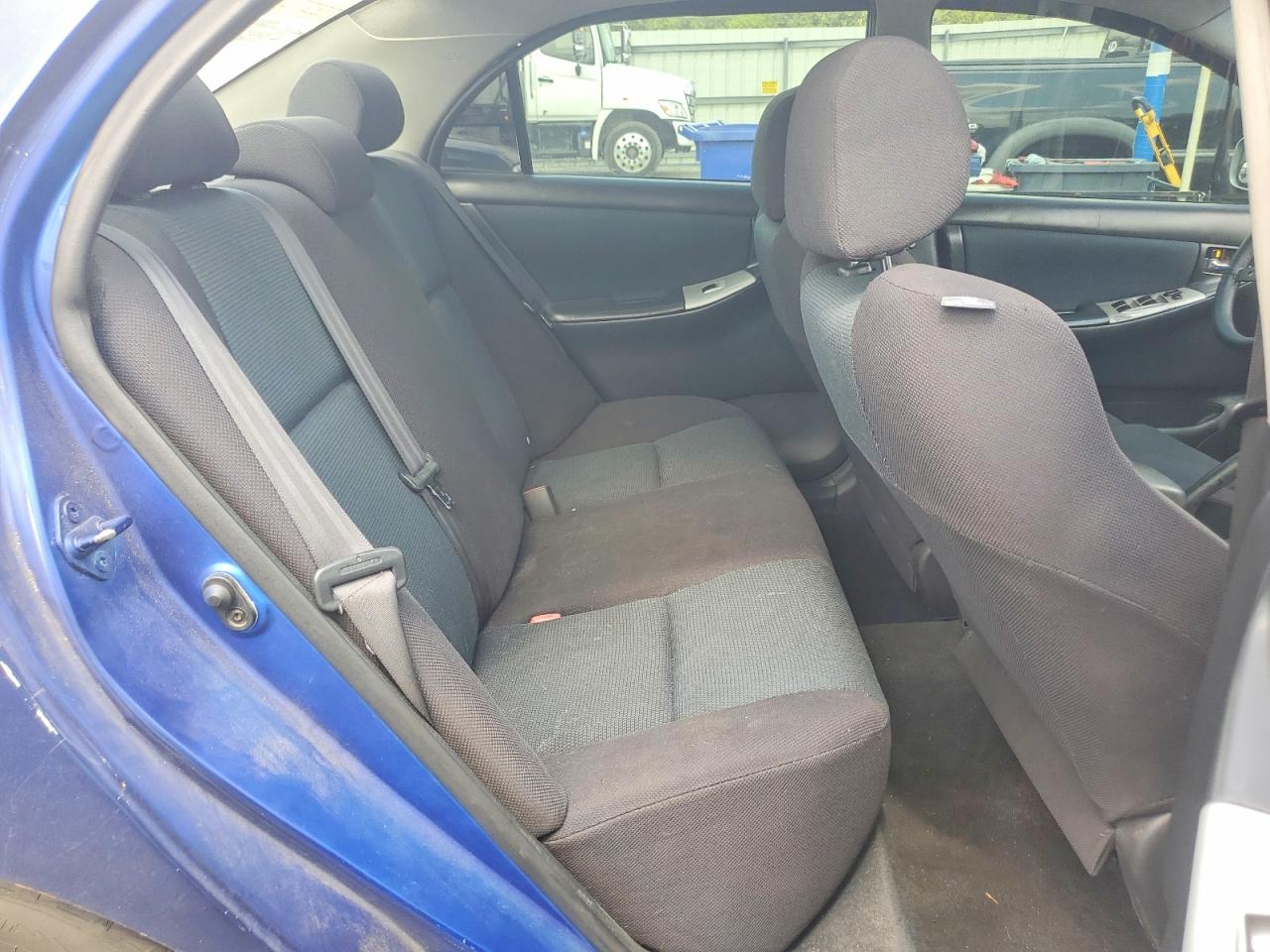 2005 TOYOTA COROLLA