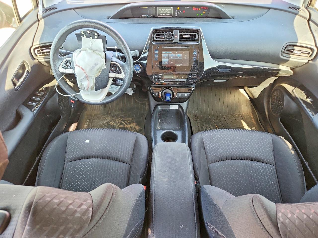 2018 TOYOTA PRIUS