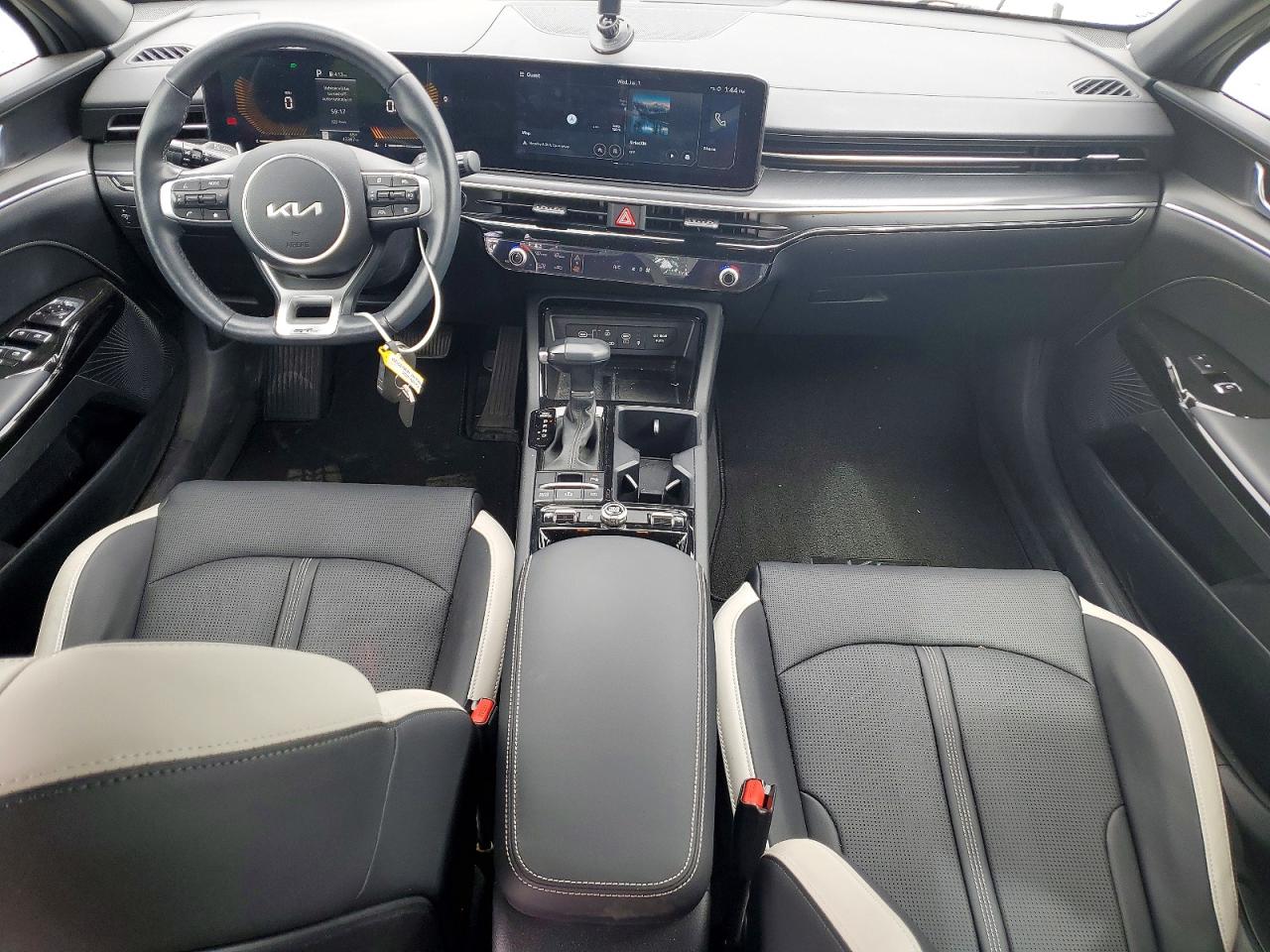 2025 KIA K5