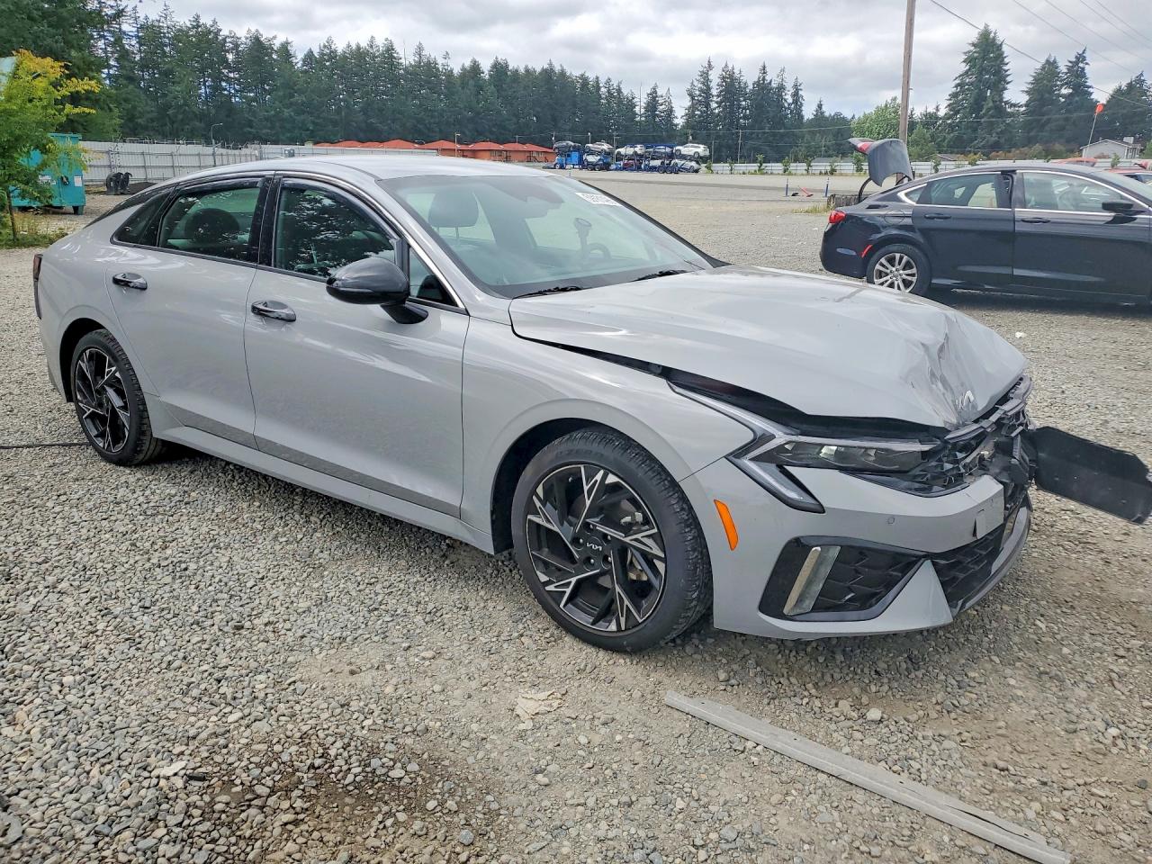 2025 KIA K5