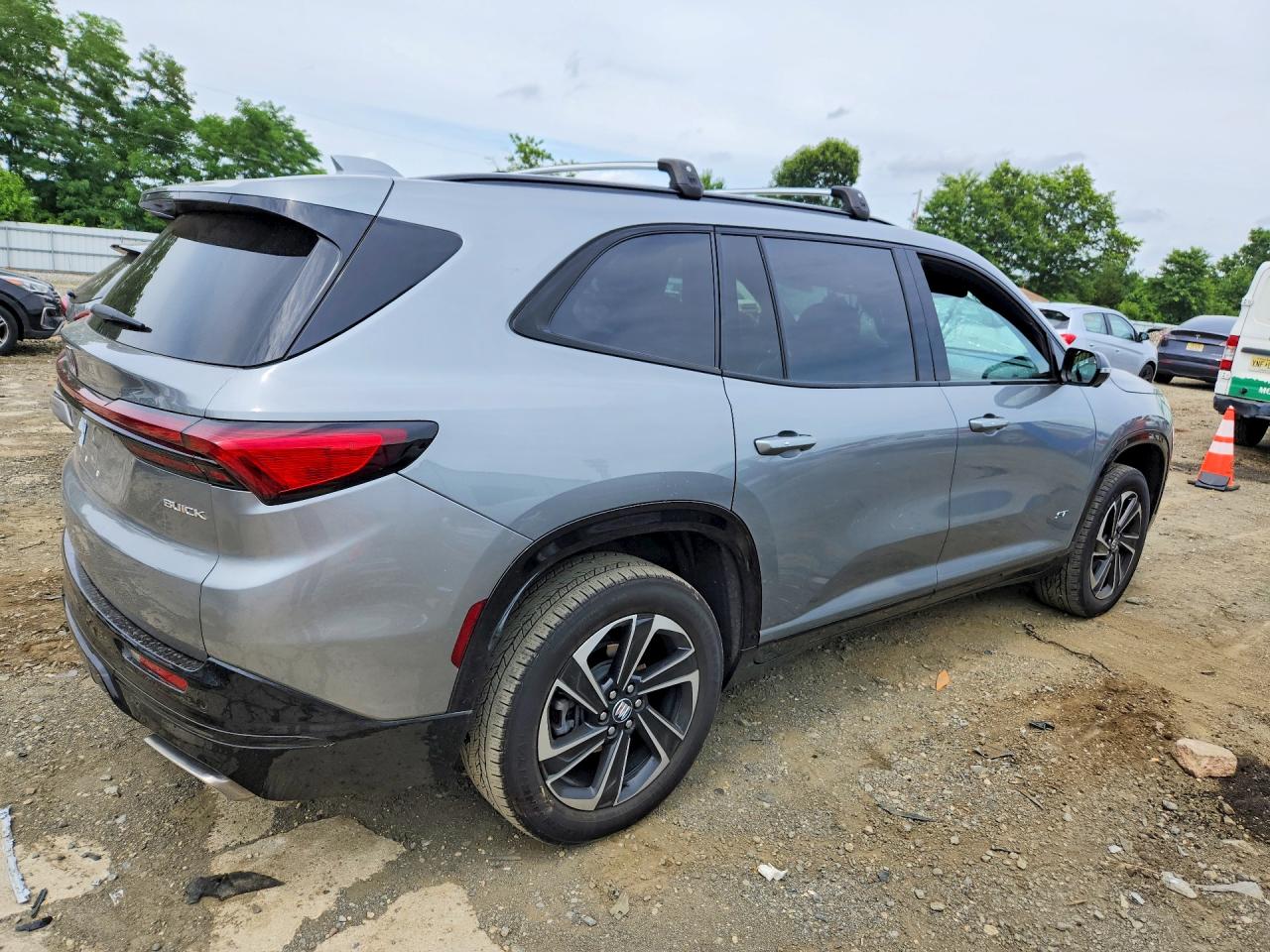 2025 BUICK ENCLAVE