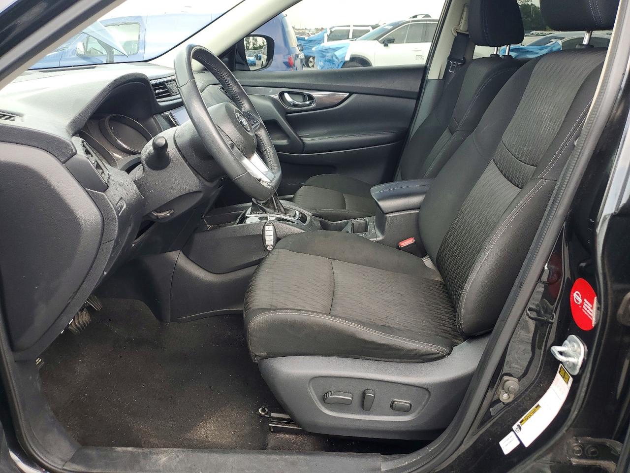 2017 NISSAN ROGUE