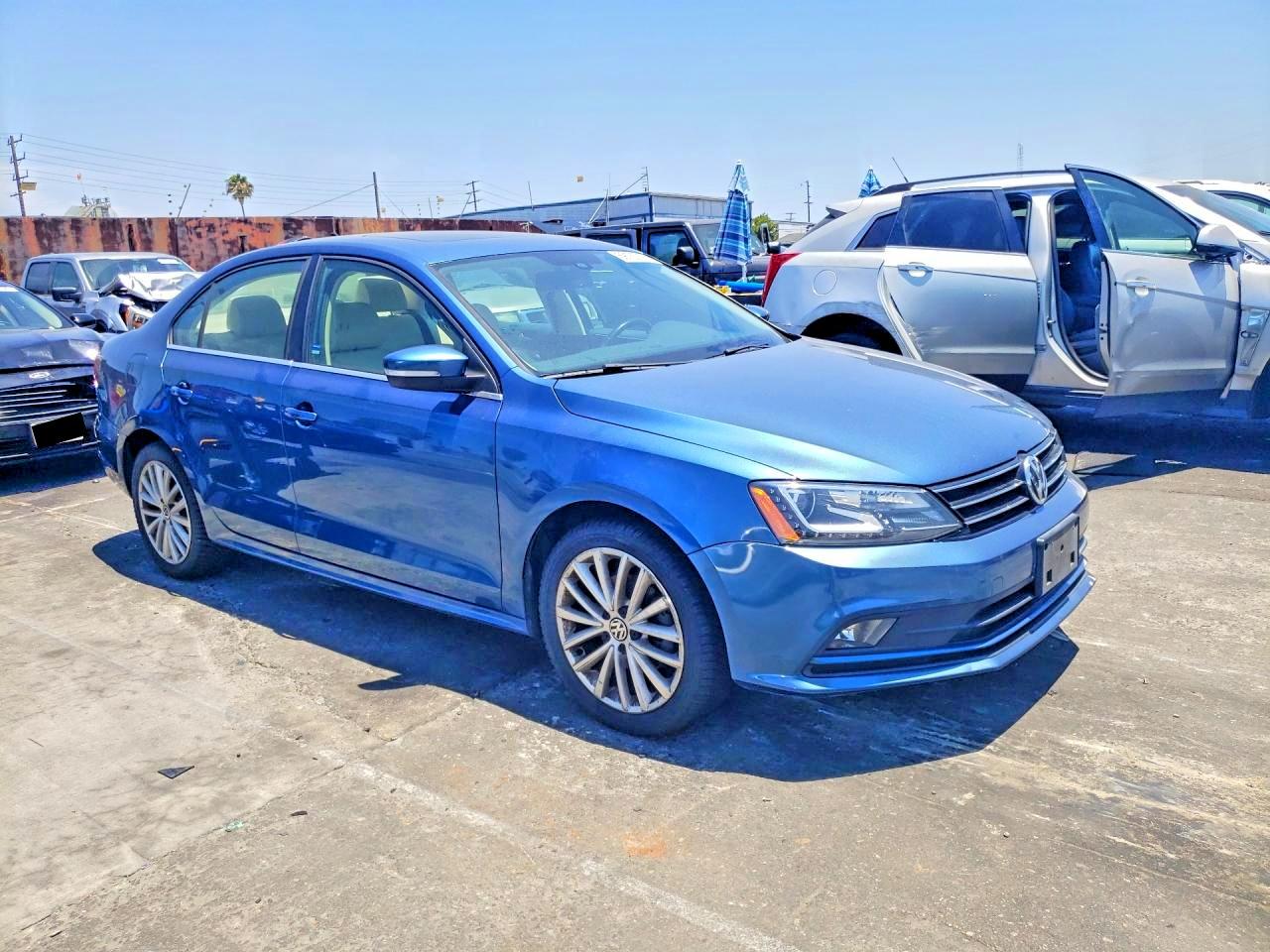2016 VOLKSWAGEN JETTA