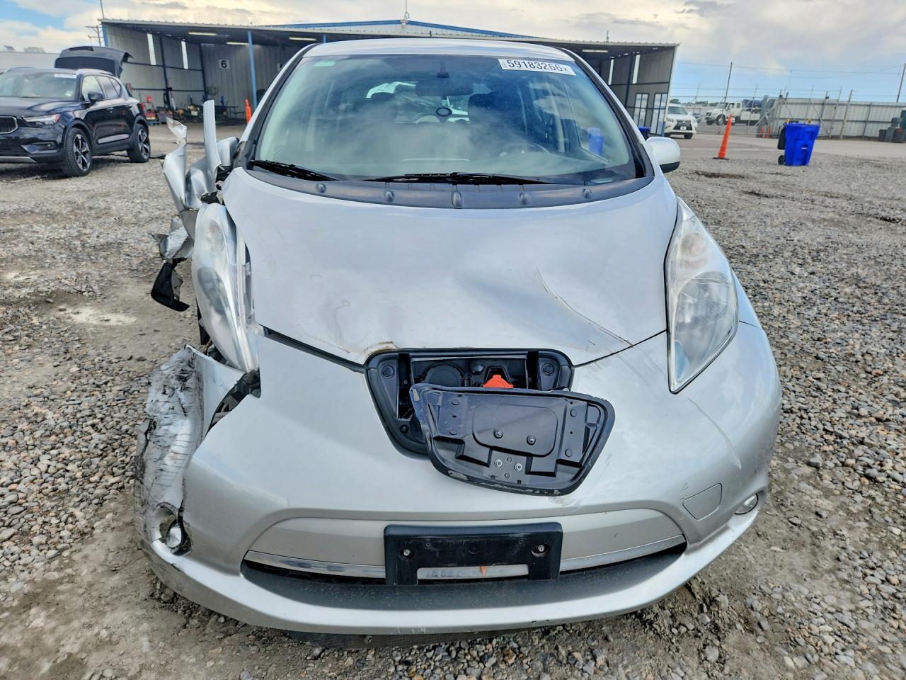 2015 NISSAN LEAF