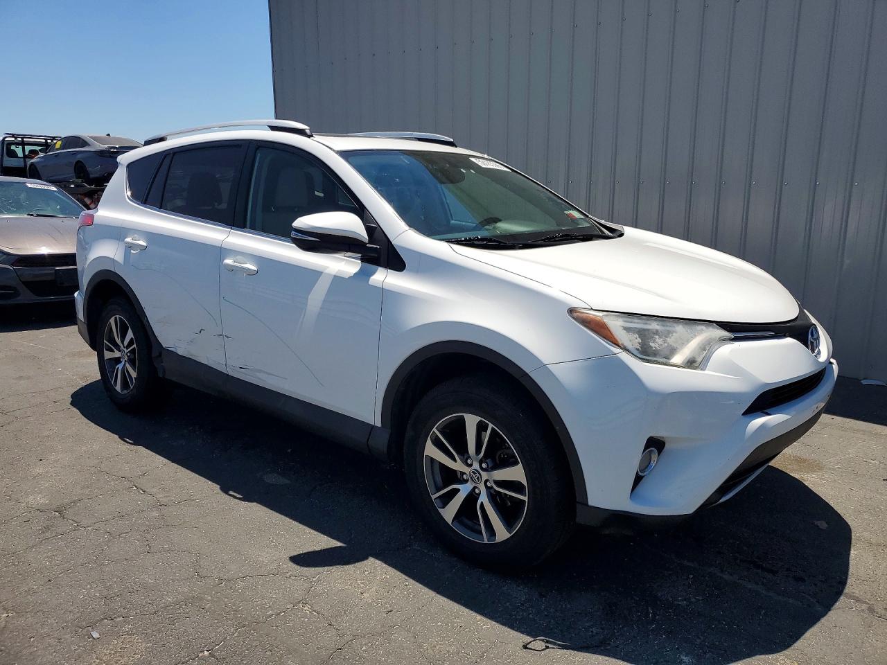 2016 TOYOTA RAV4