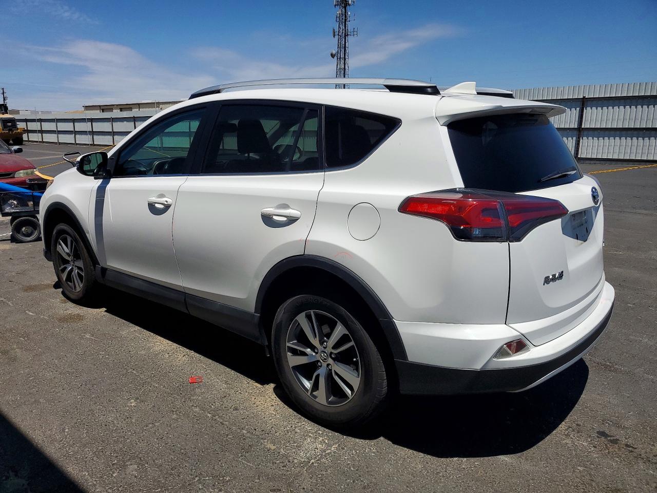 2016 TOYOTA RAV4