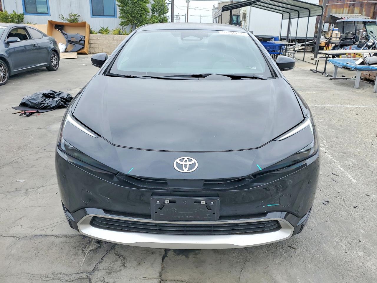 2025 TOYOTA PRIUS