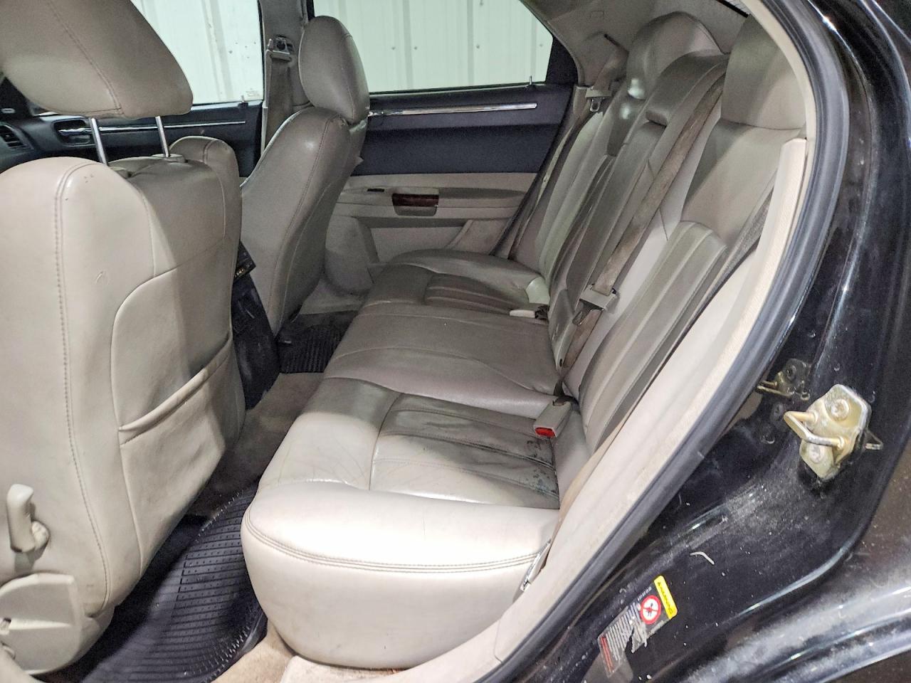 2006 CHRYSLER 300