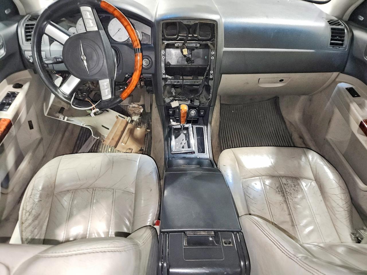 2006 CHRYSLER 300