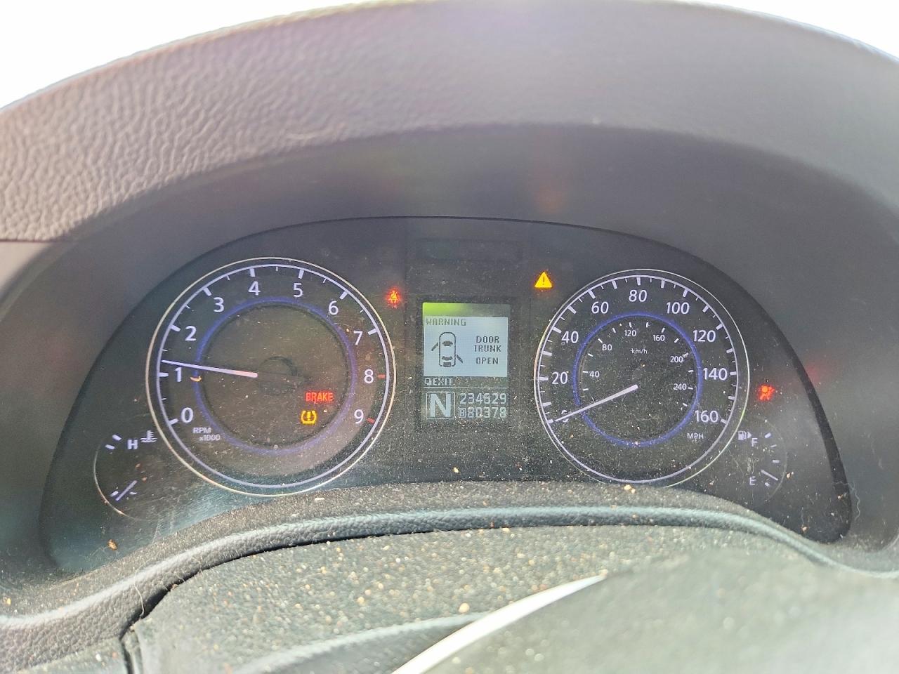 2013 INFINITI G37