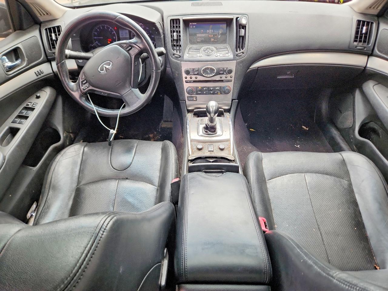 2013 INFINITI G37