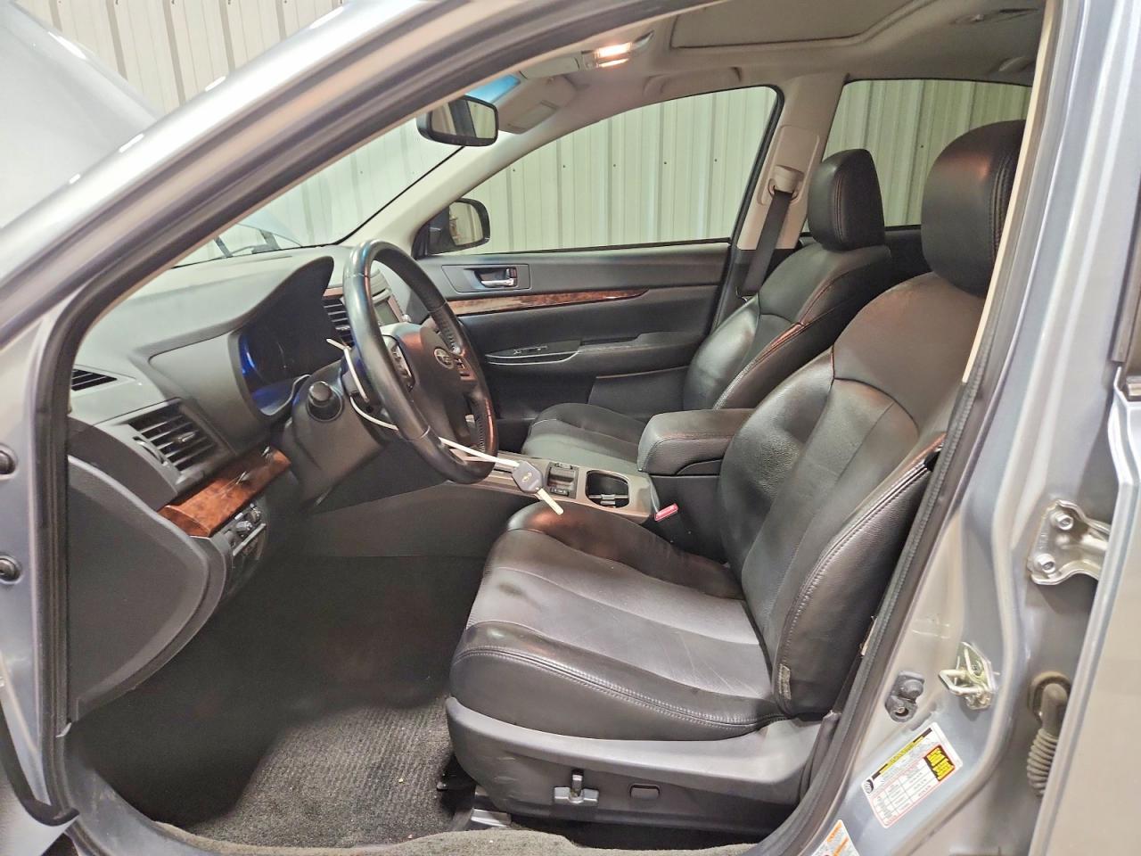 2014 SUBARU LEGACY