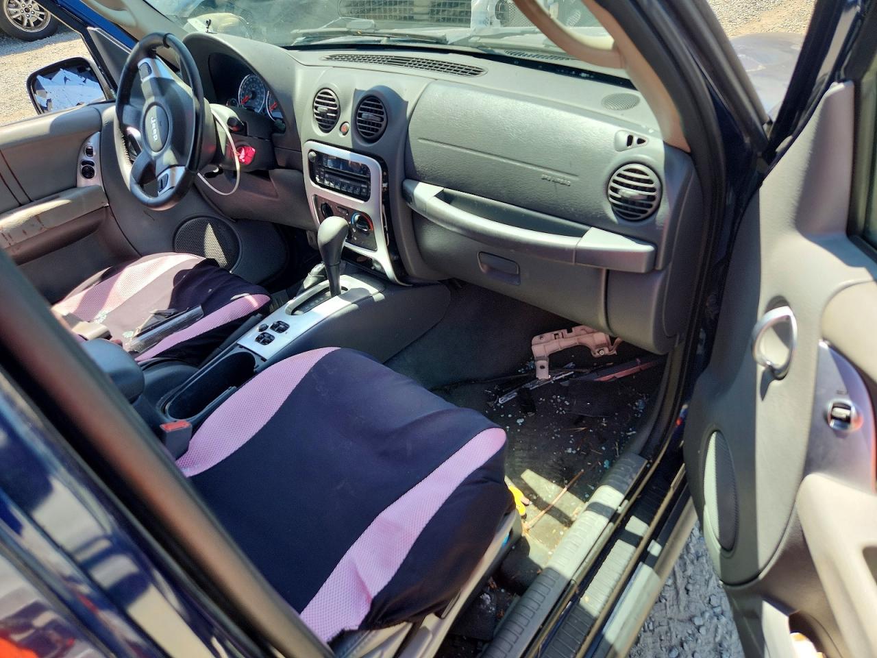 2006 JEEP LIBERTY