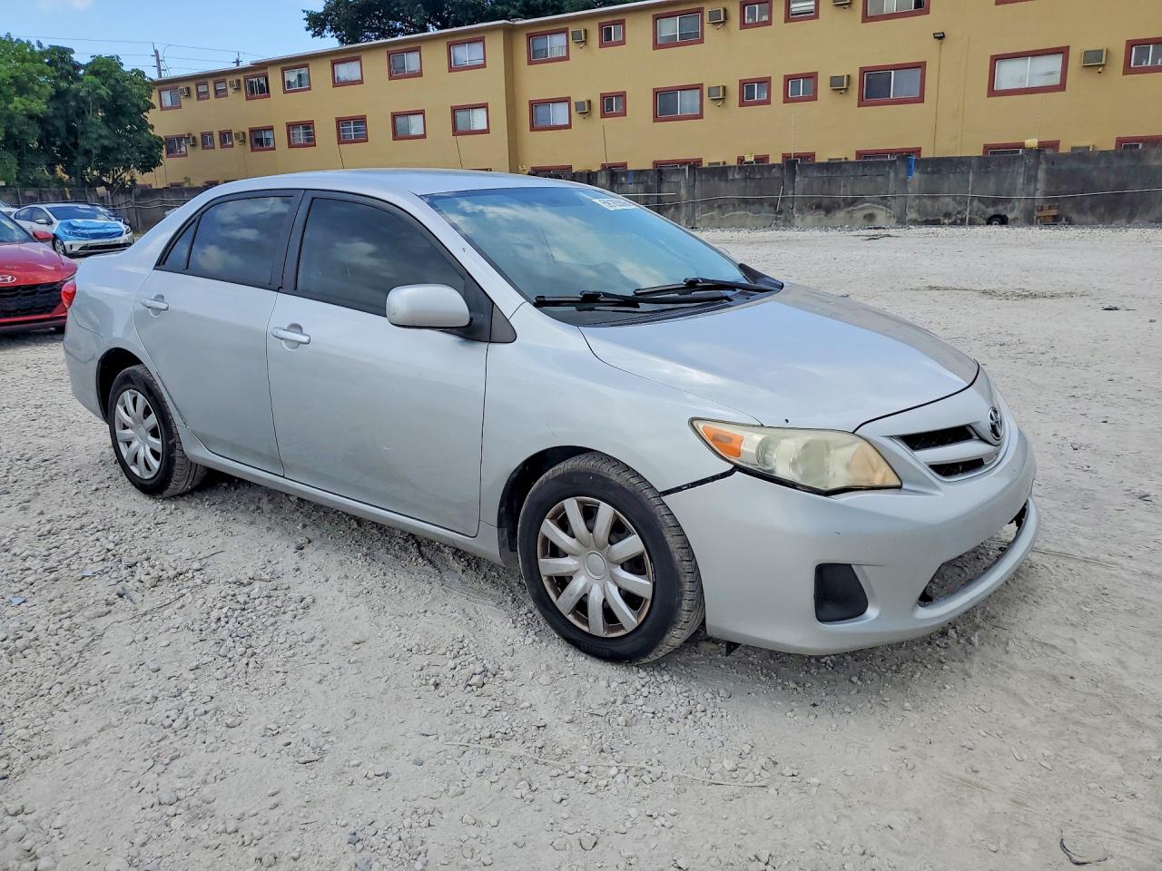 2011 TOYOTA COROLLA
