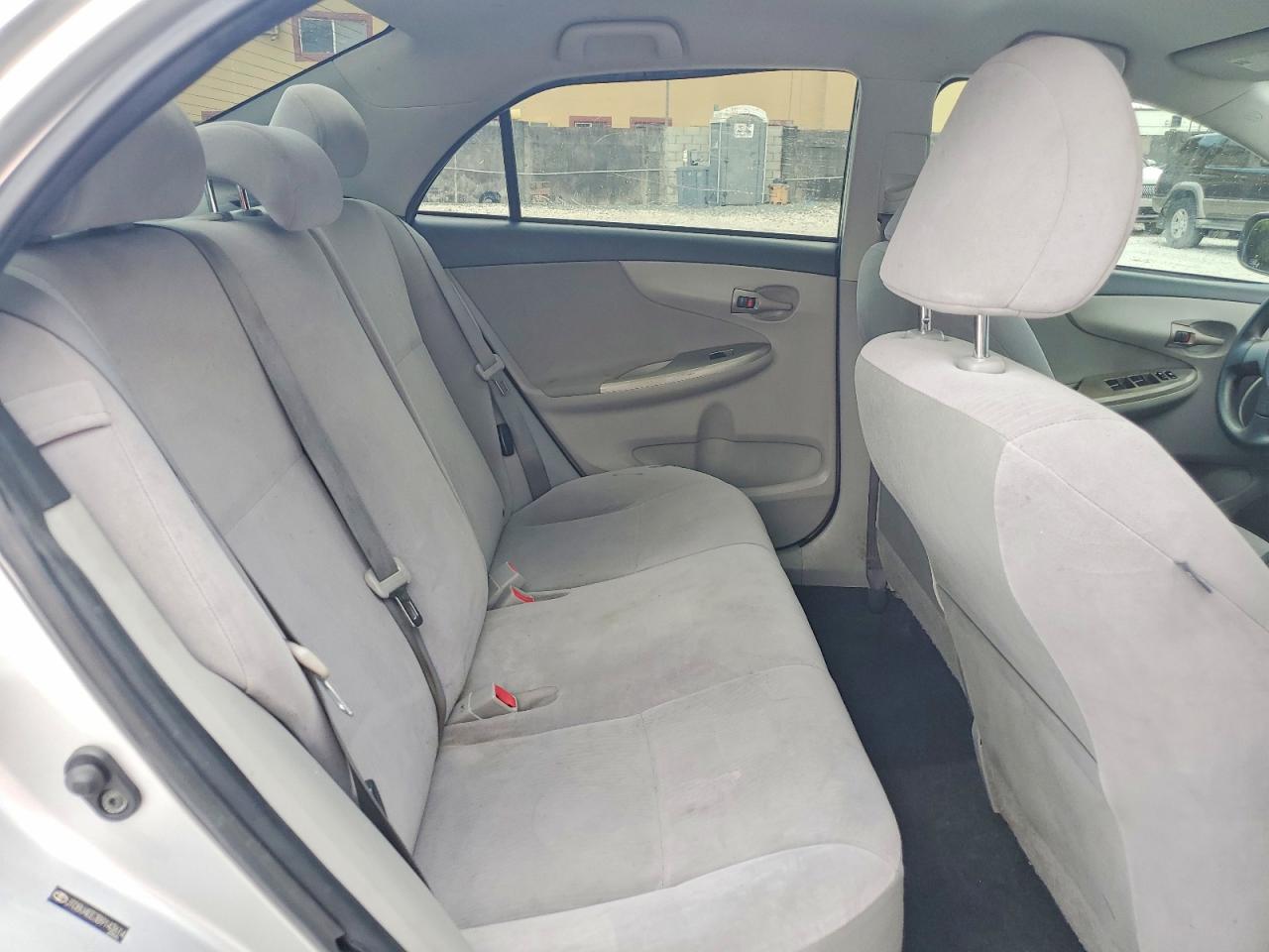 2011 TOYOTA COROLLA