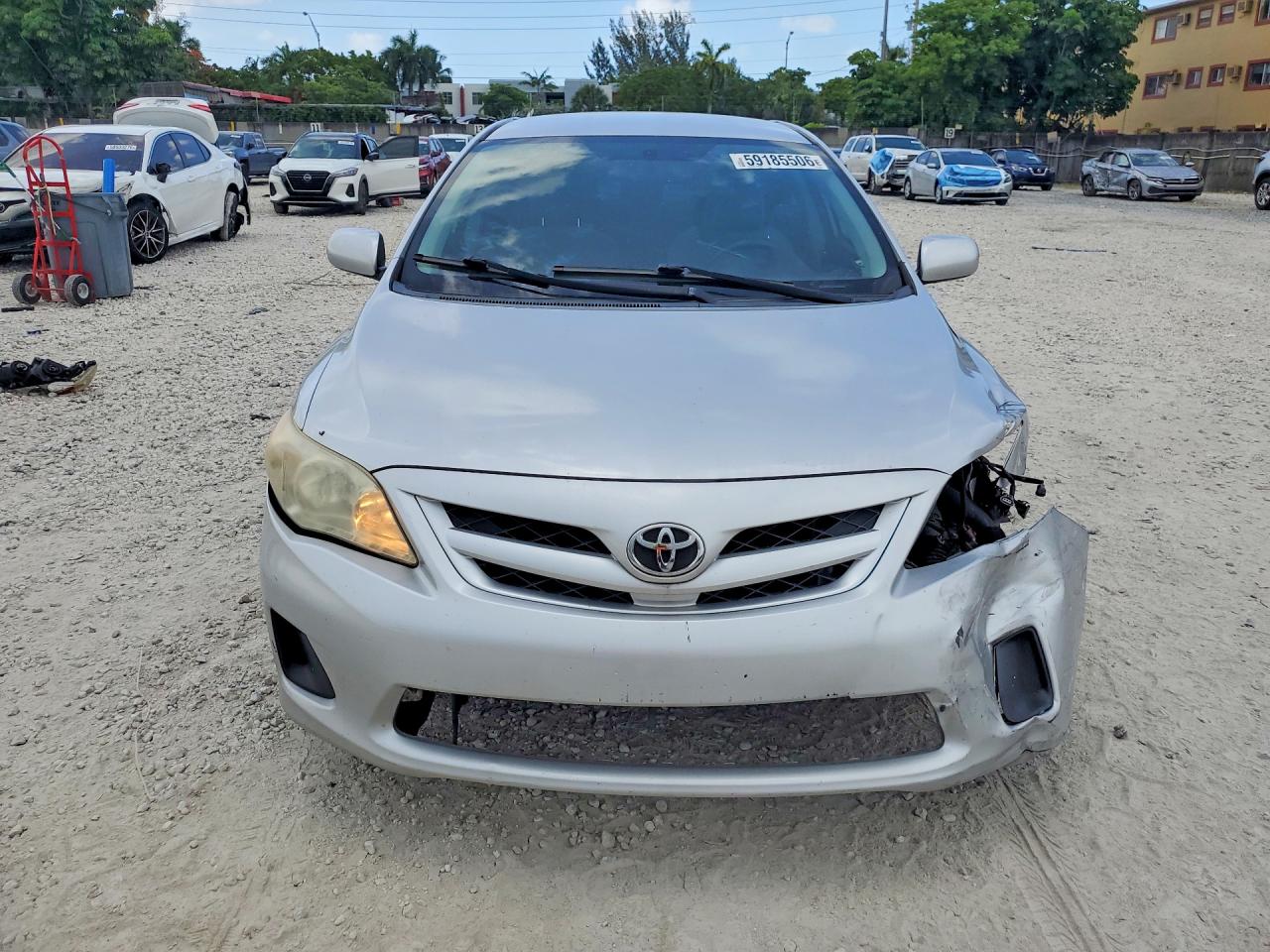 2011 TOYOTA COROLLA