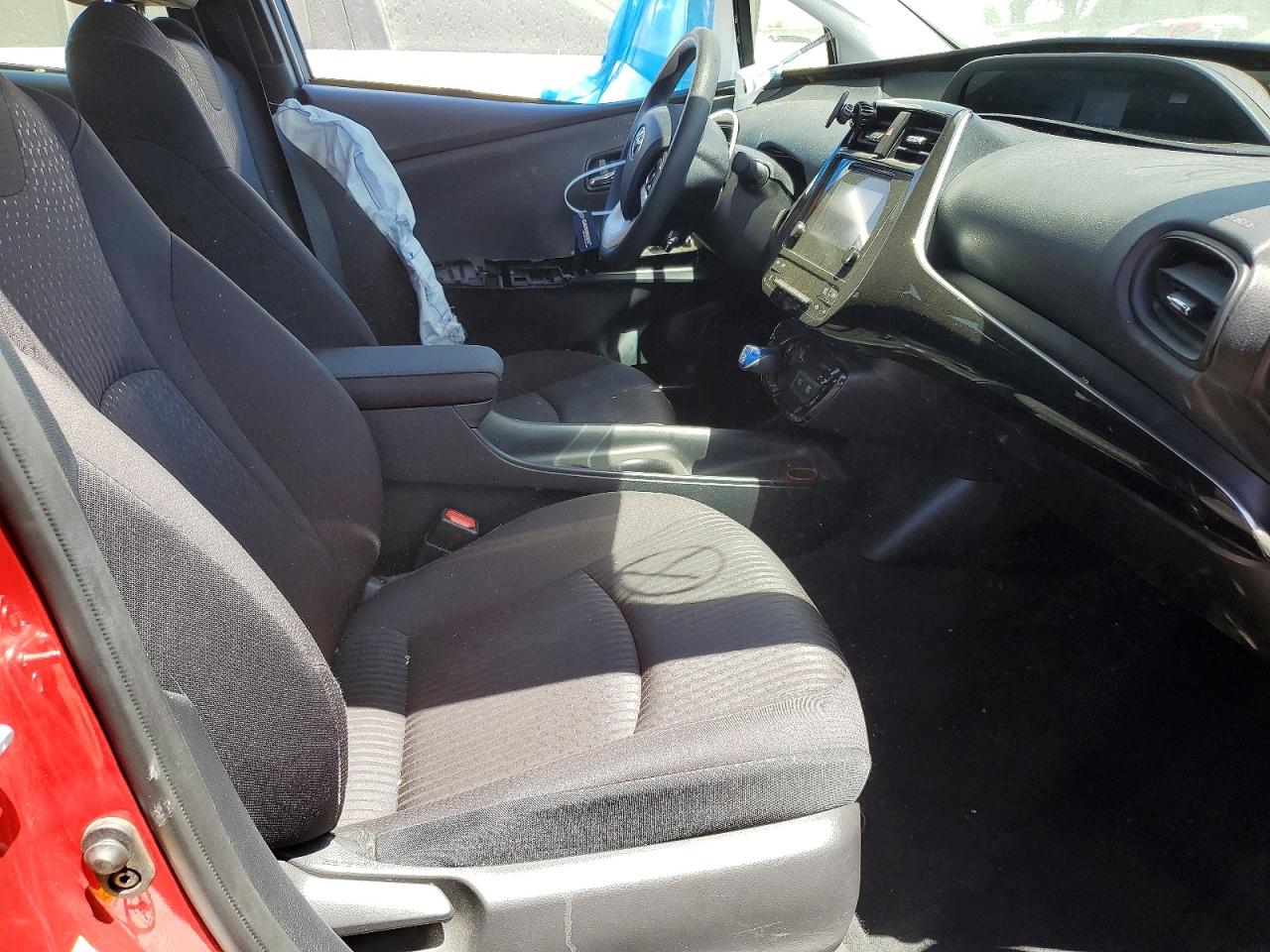 2018 TOYOTA PRIUS