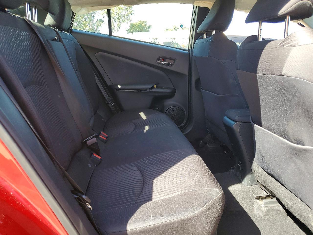 2018 TOYOTA PRIUS