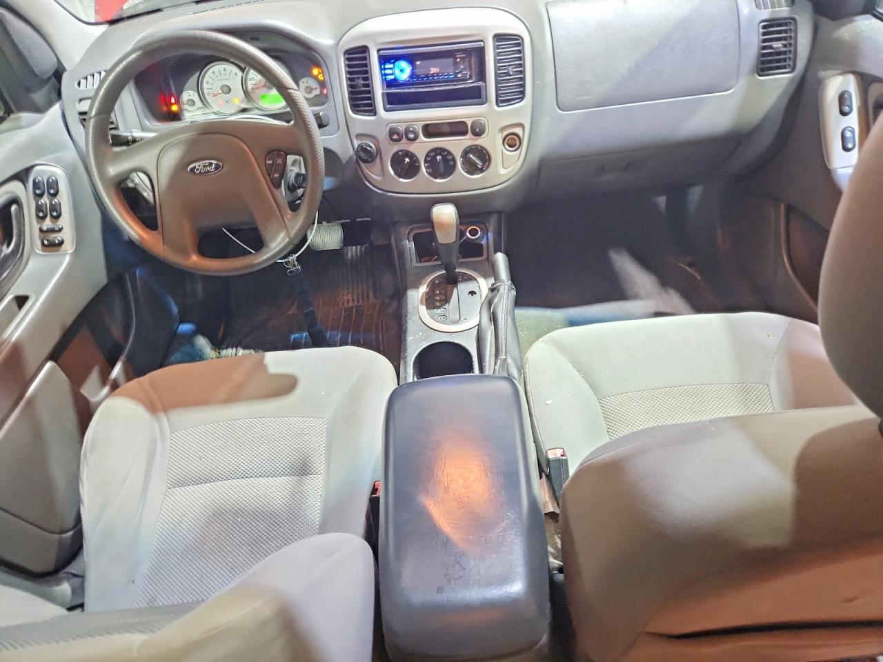 2007 FORD ESCAPE