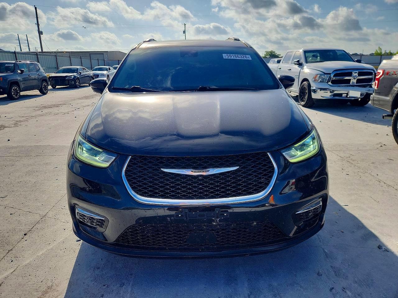 2022 CHRYSLER PACIFICA