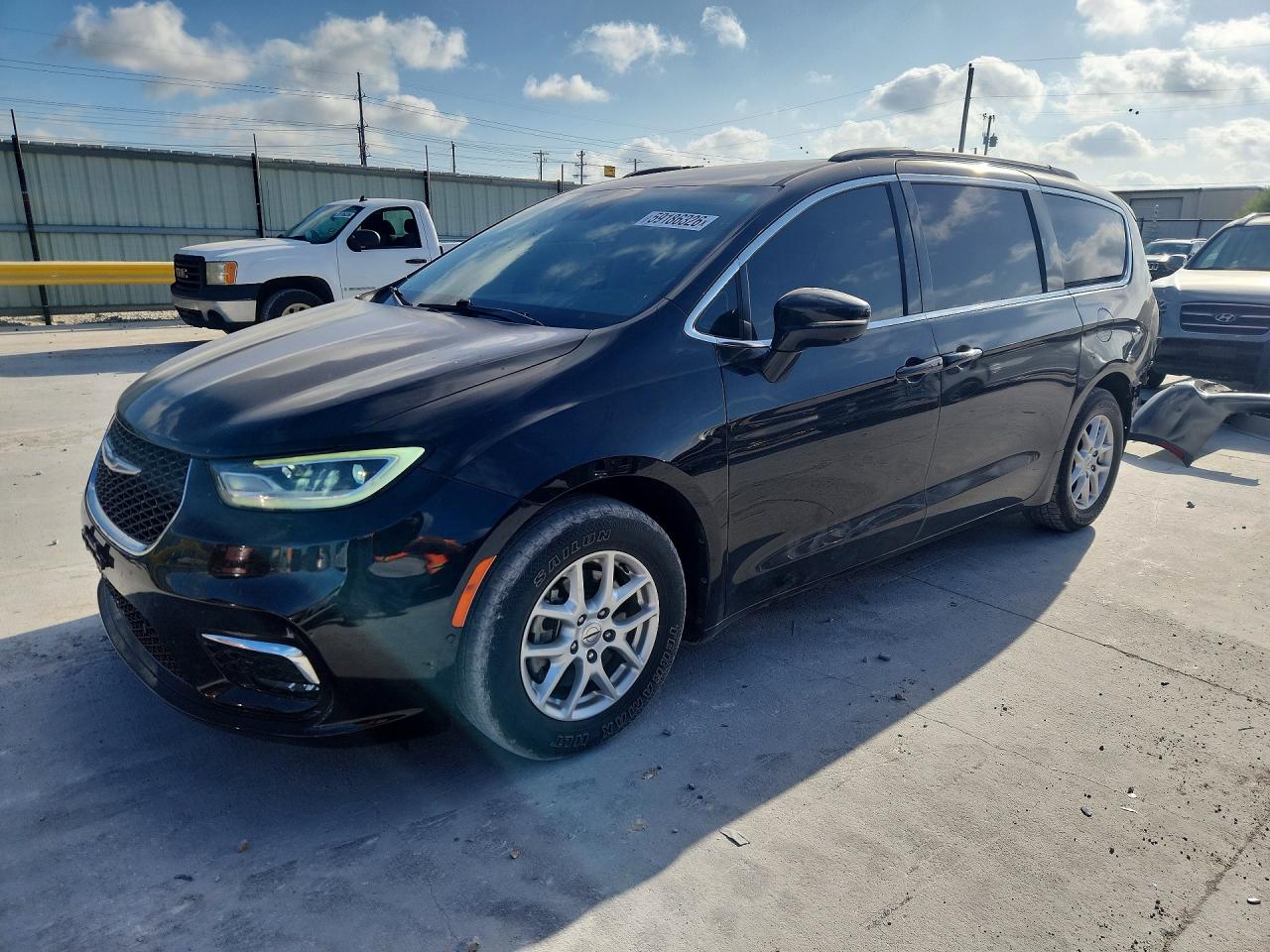 2022 CHRYSLER PACIFICA