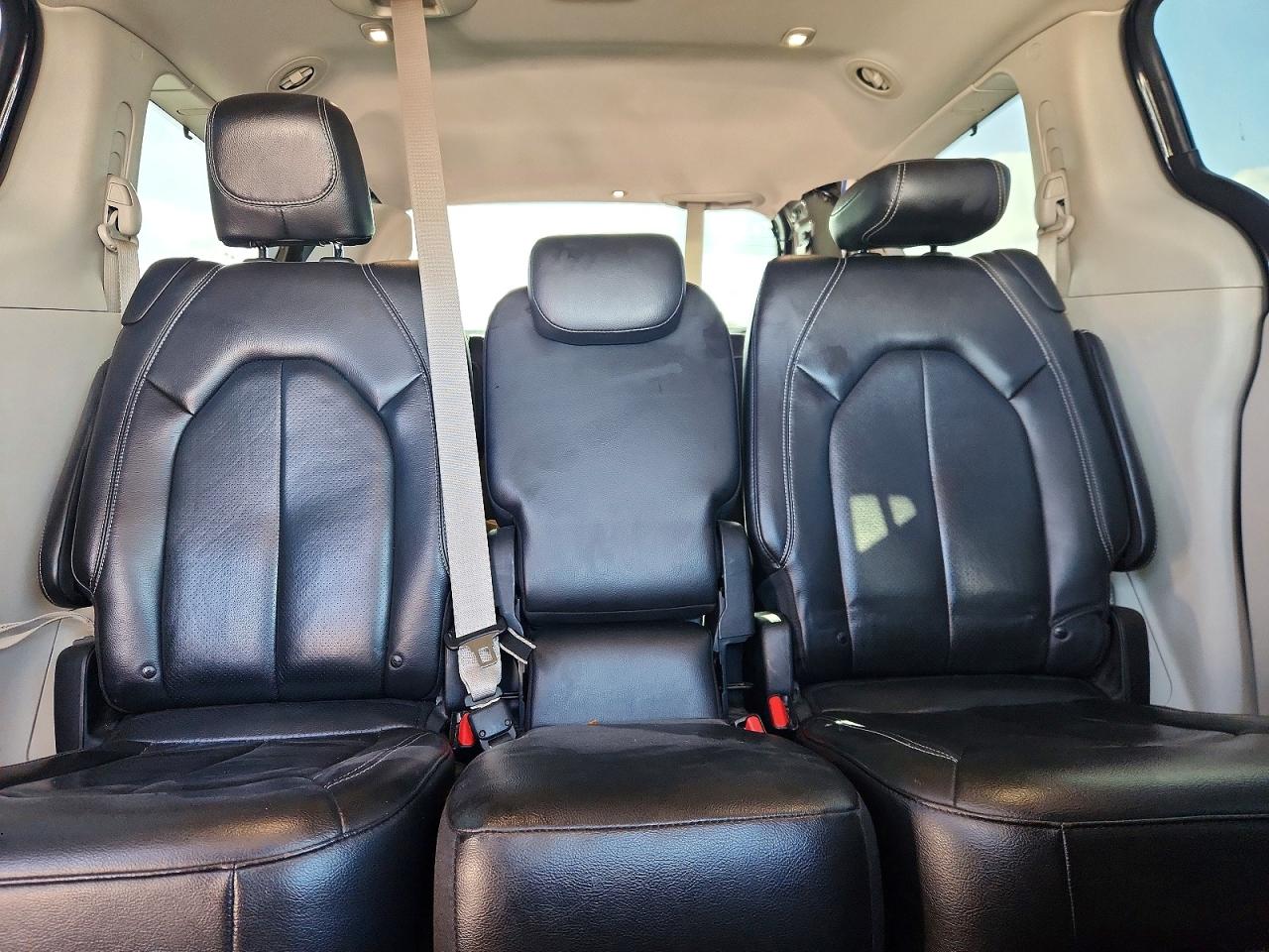 2022 CHRYSLER PACIFICA