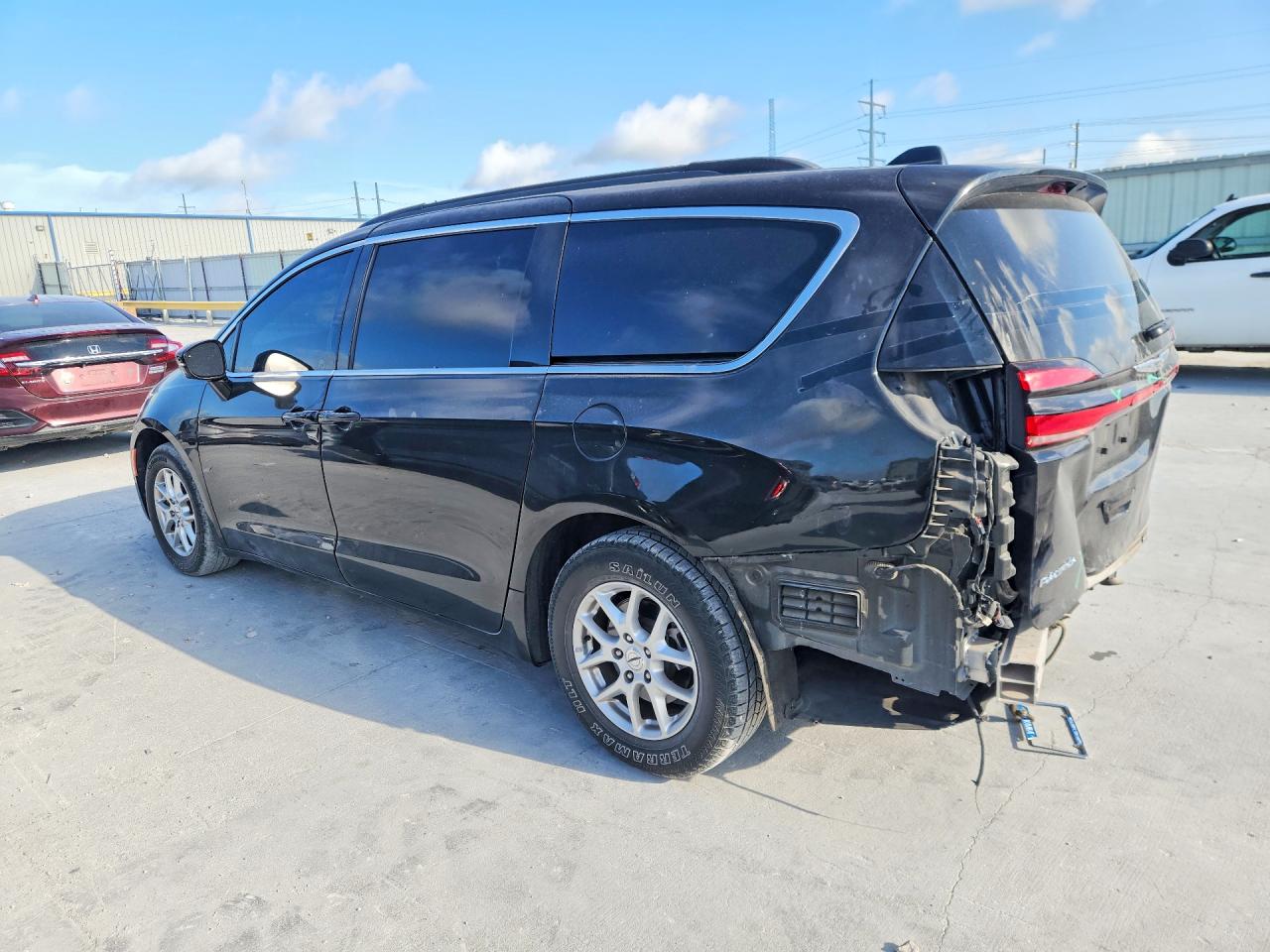 2022 CHRYSLER PACIFICA