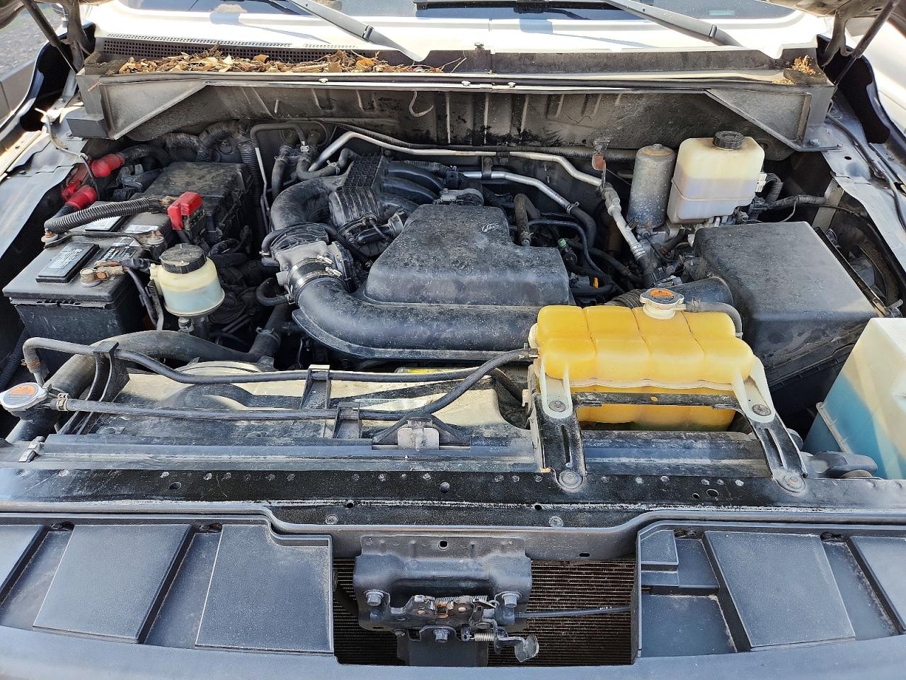 2015 NISSAN NV