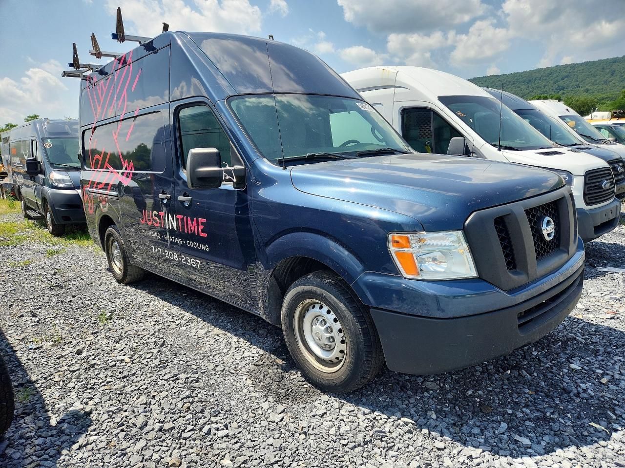 2015 NISSAN NV
