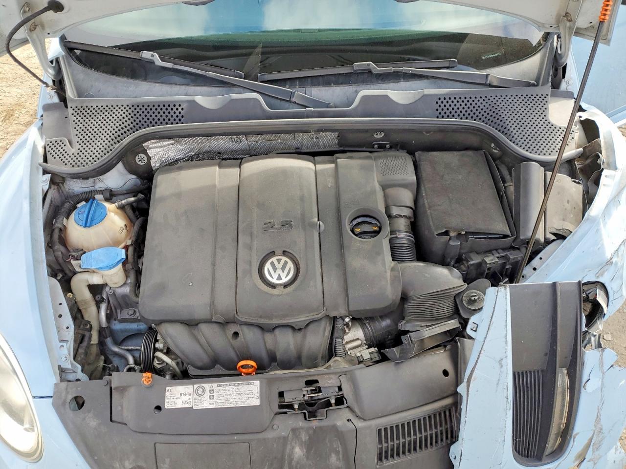 2012 VOLKSWAGEN BEETLE