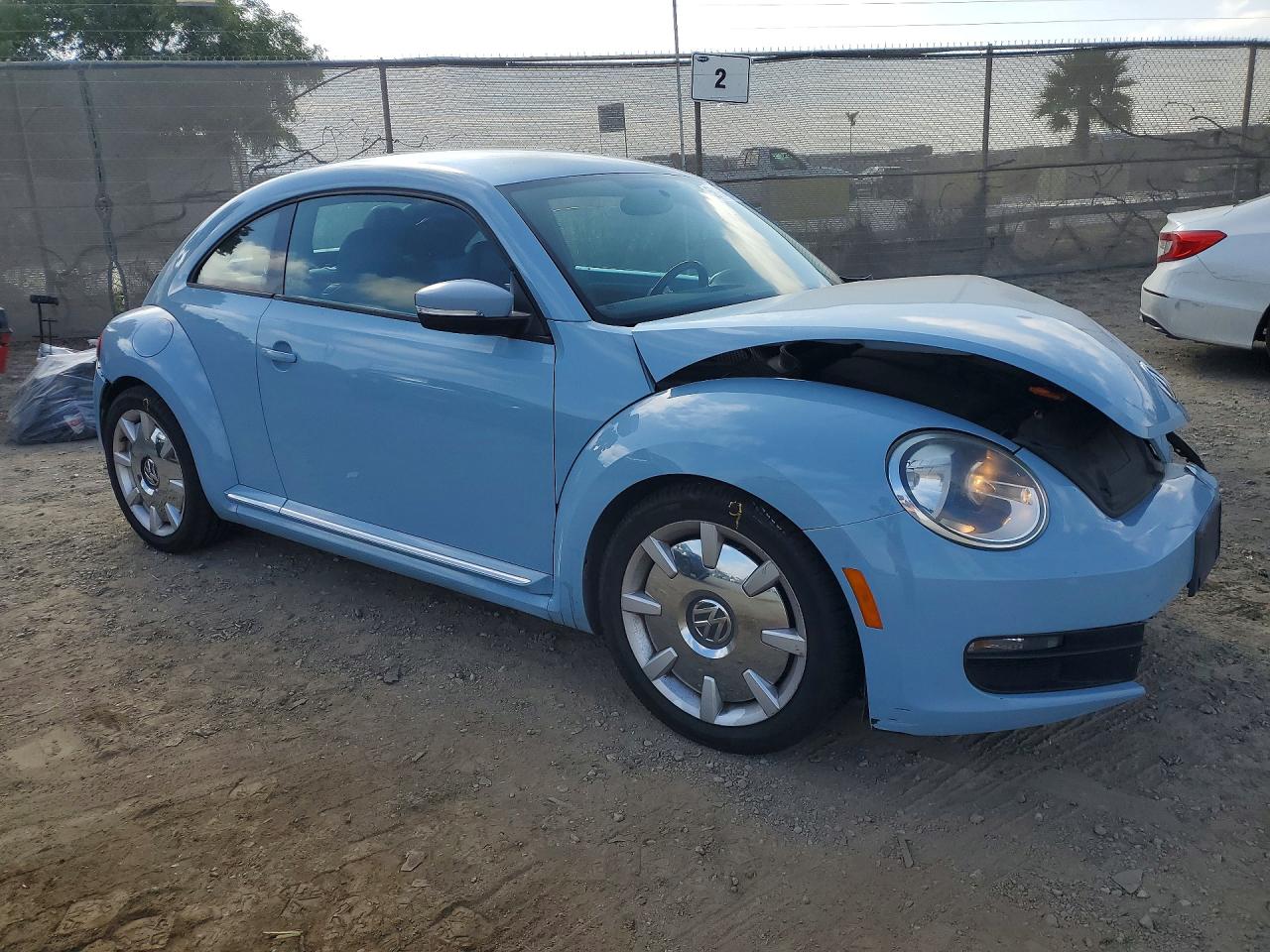 2012 VOLKSWAGEN BEETLE