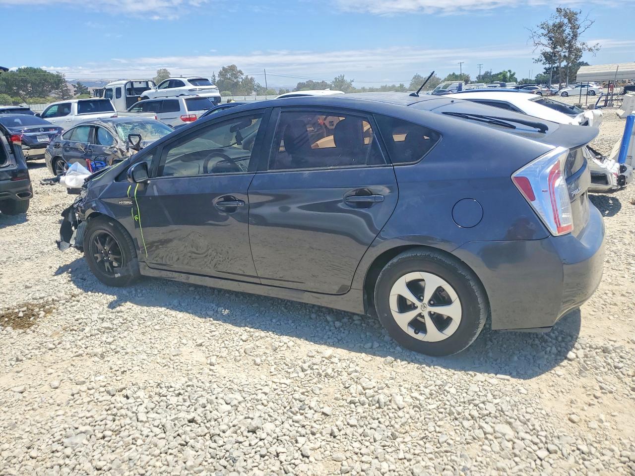 2013 TOYOTA PRIUS