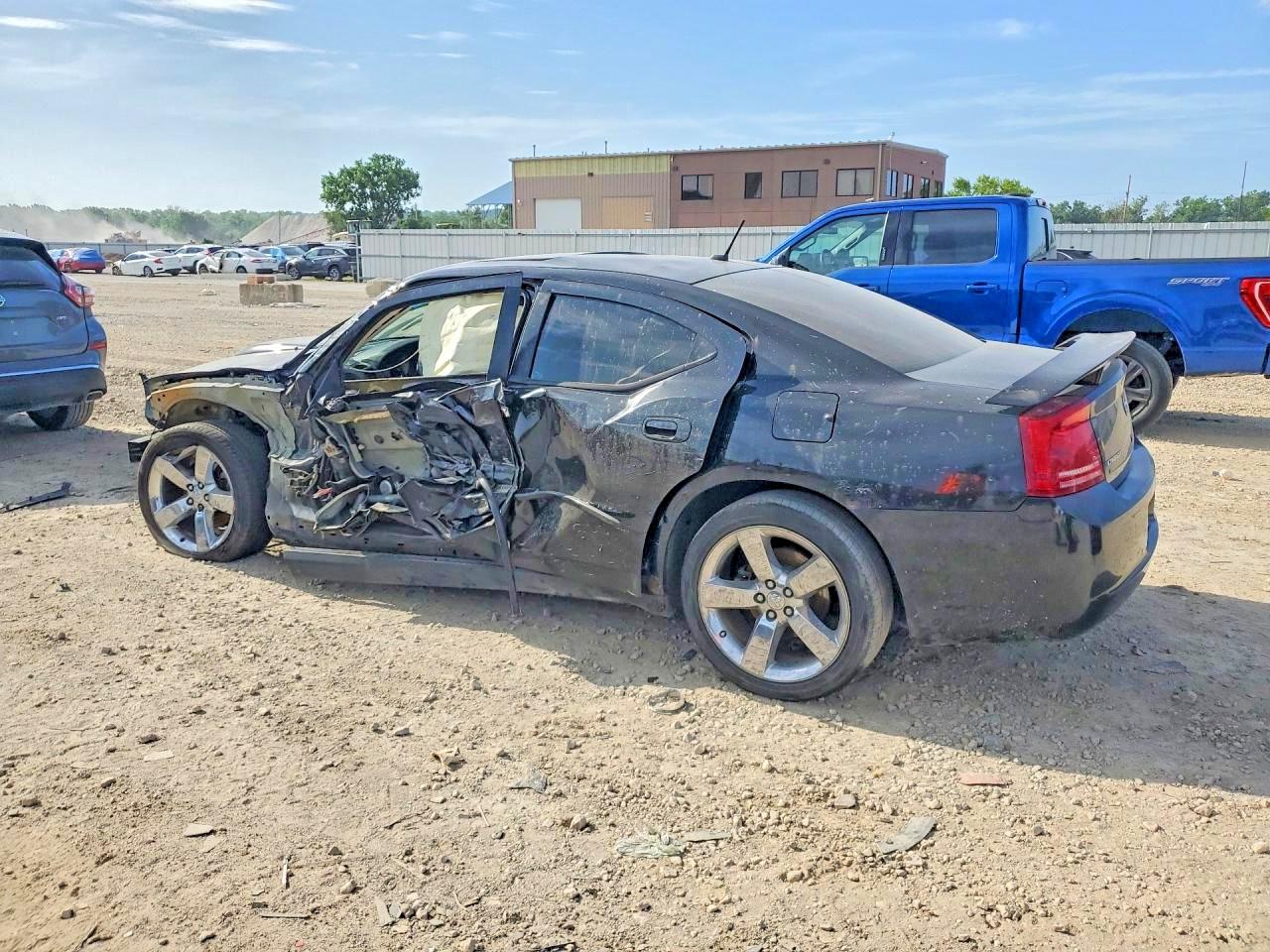 2008 DODGE CHARGER